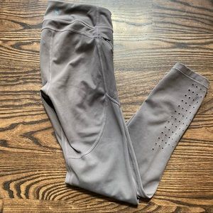Athleta girl dream crazy big  leggings Grey M Grl